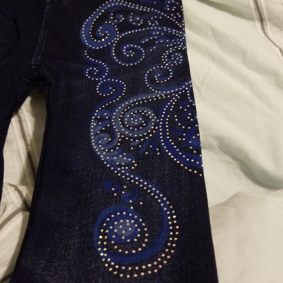 Jean/ leggings-pants - Picture 6 of 6